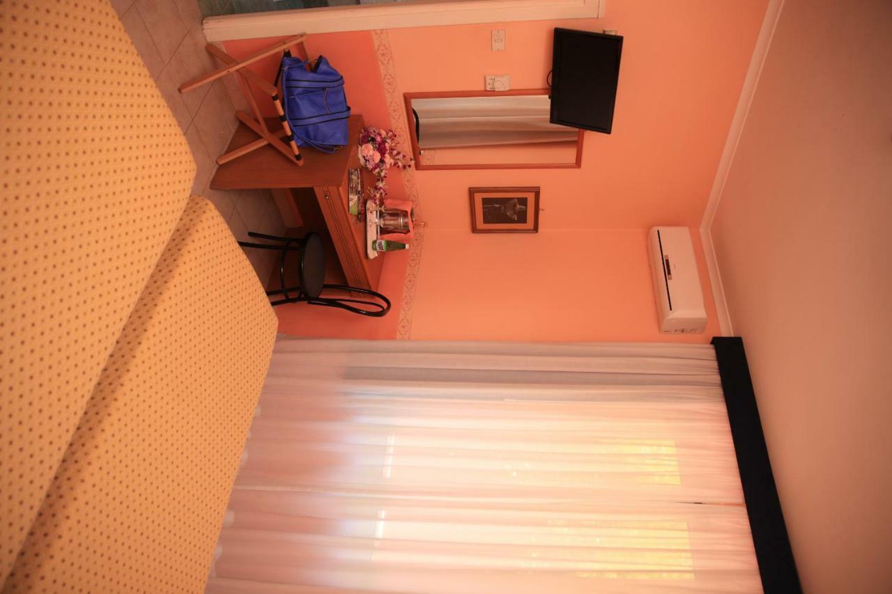 Hotel Ludovici Фиуджи Екстериор снимка